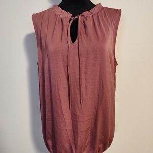 41 Hawthorn Women's Sleeveless Top - Salmon/Pink - Large